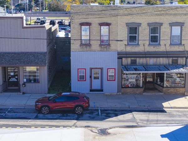 113 N 4th STREET, Watertown, WI 53094