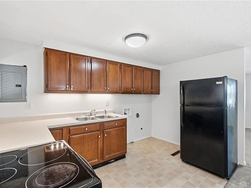 508 E David Road, Kettering, OH 45429 Photo 13