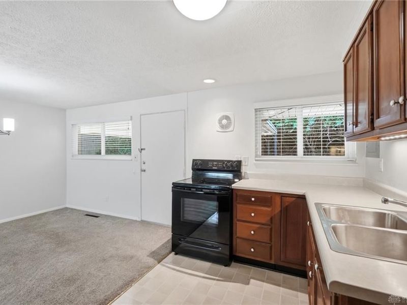 508 E David Road, Kettering, OH 45429 Photo 14