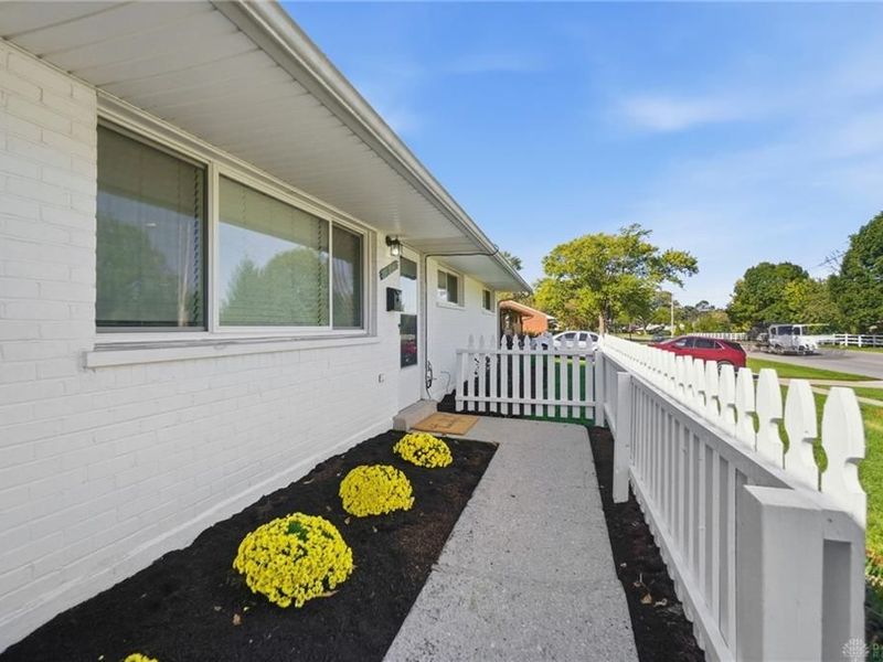 508 E David Road, Kettering, OH 45429 Photo 3