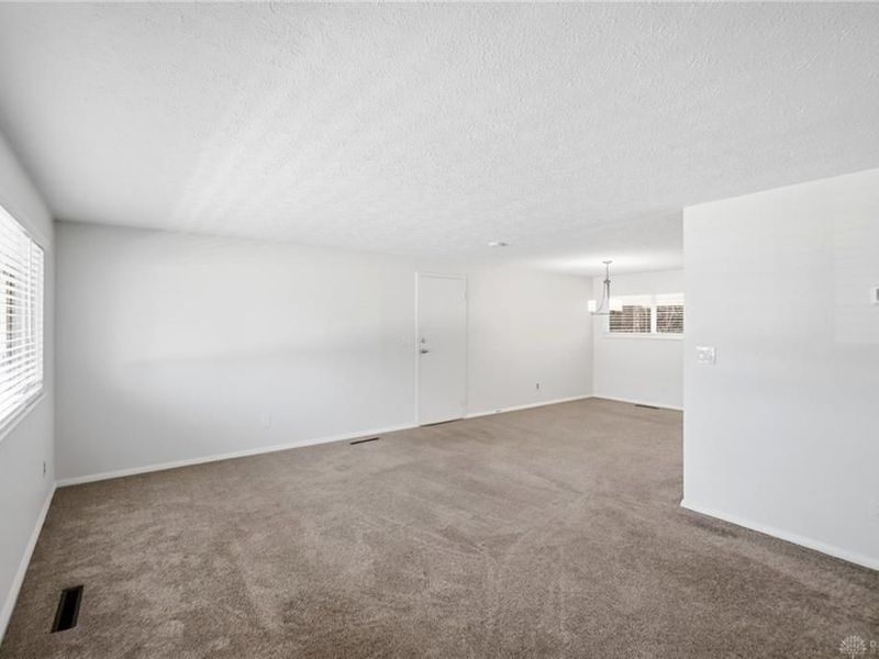 508 E David Road, Kettering, OH 45429 Photo 5