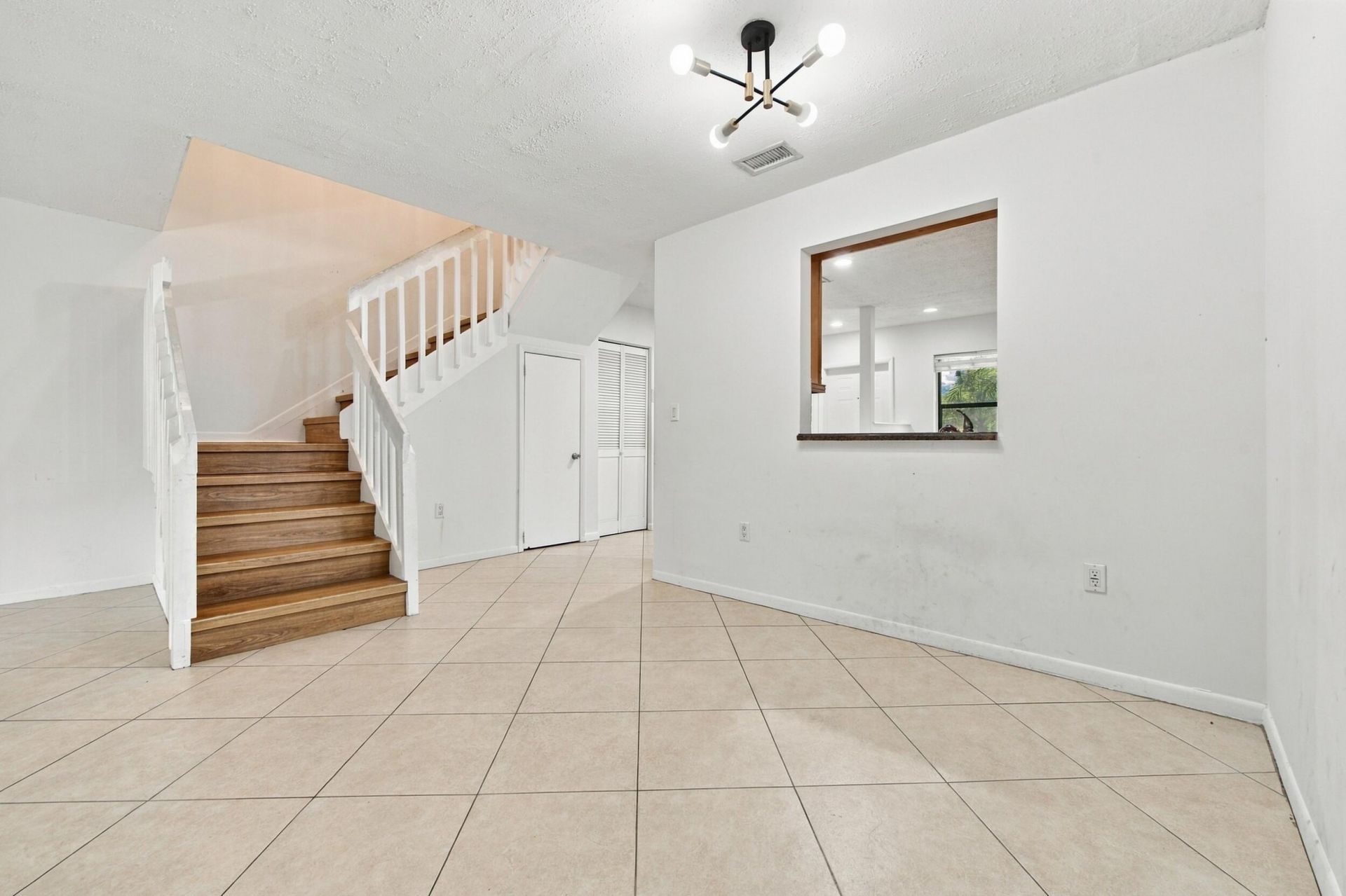 4153 Coral Springs Drive, Coral Springs, FL 33065 Photo