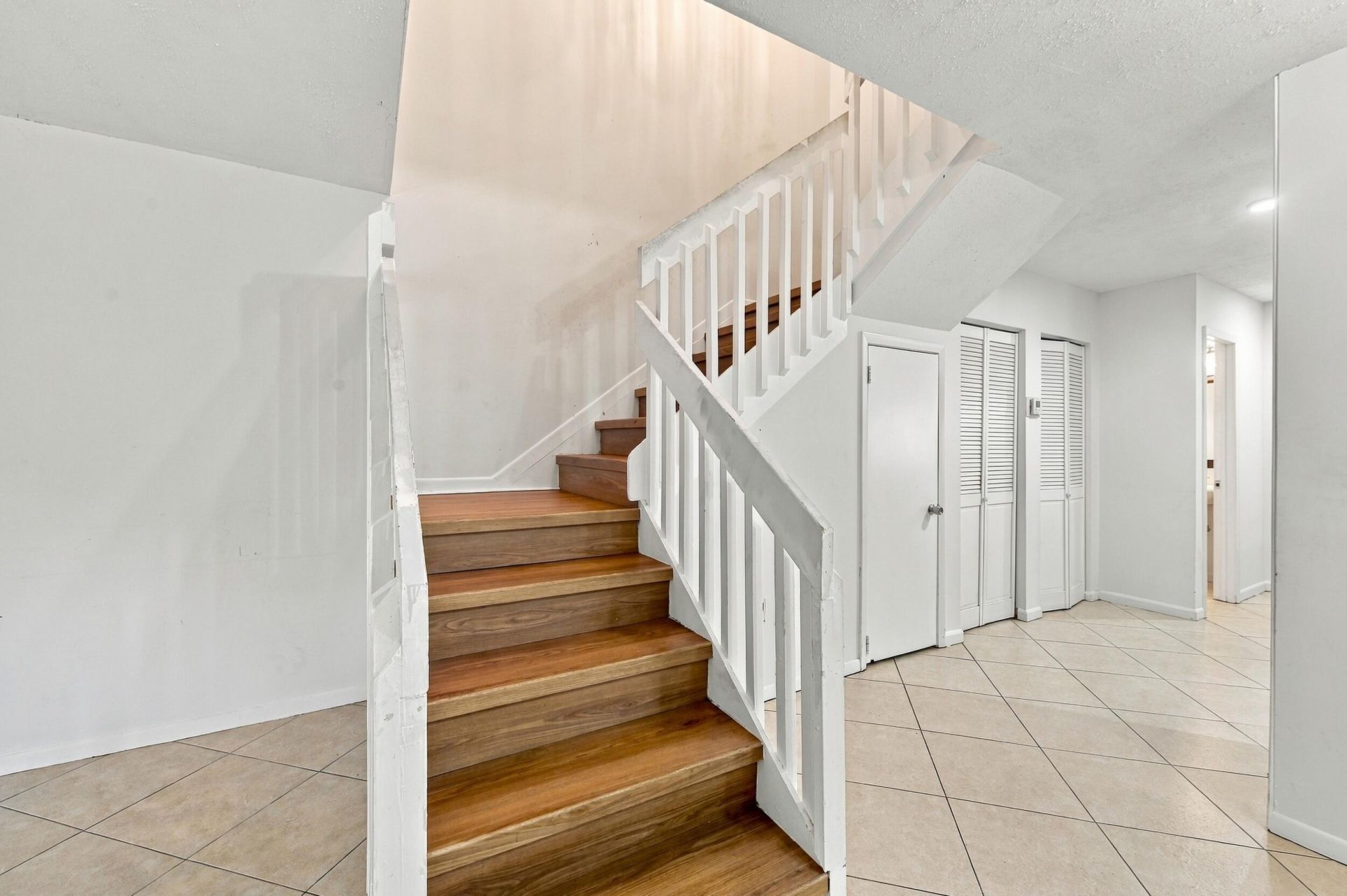 4153 Coral Springs Drive, Coral Springs, FL 33065 Photo