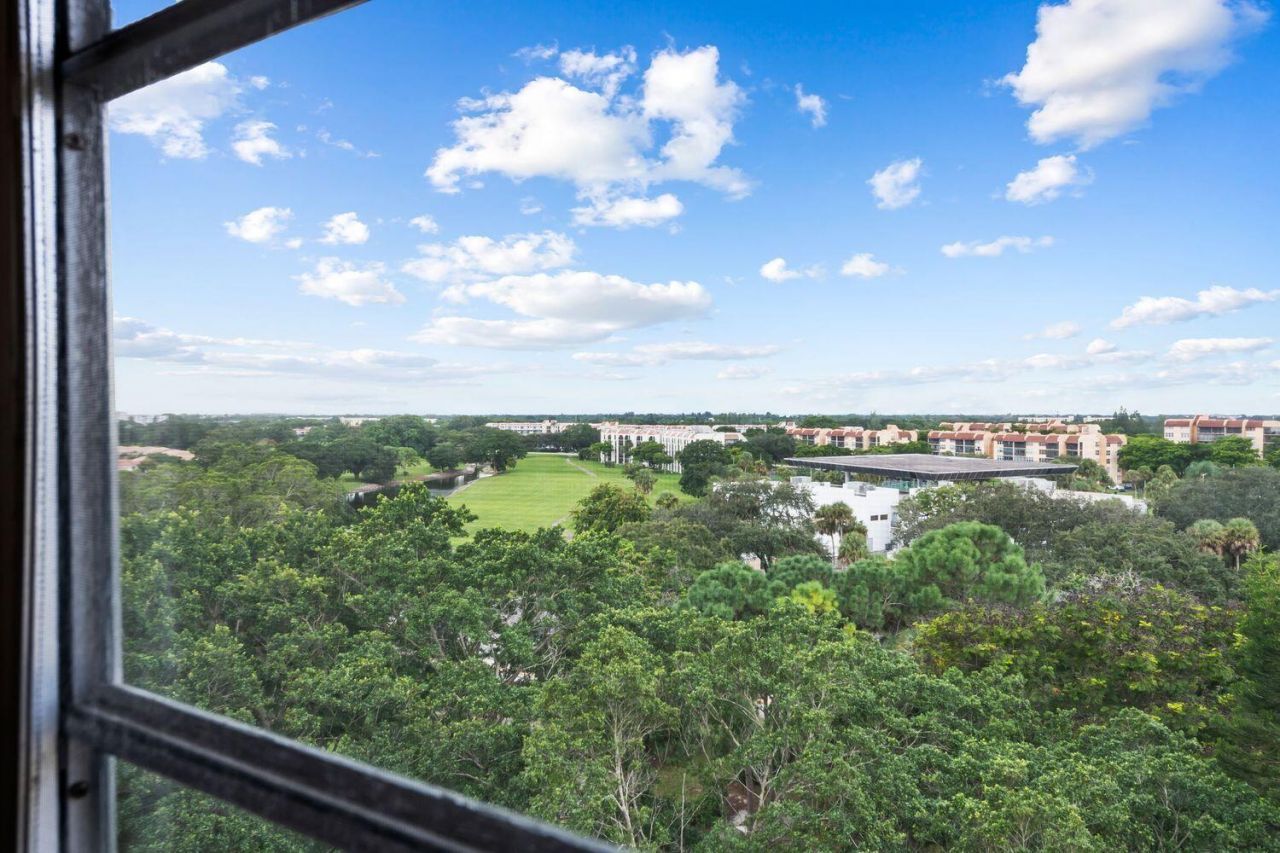 6911 Environ Boulevard, Unit 8K, Lauderhill, FL 33319 Photo