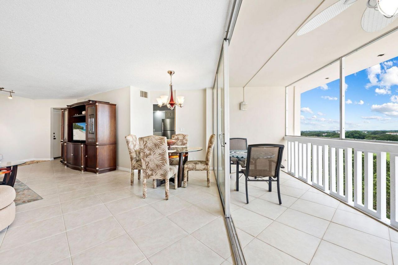 6911 Environ Boulevard, Unit 8K, Lauderhill, FL 33319 Photo