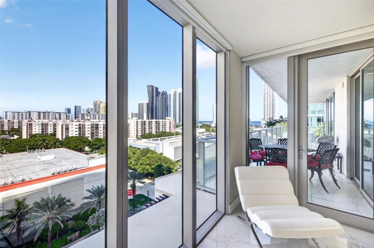 330 Sunny Isles Blvd, Unit 5-807, Sunny Isles Beach, FL 33160 Photo