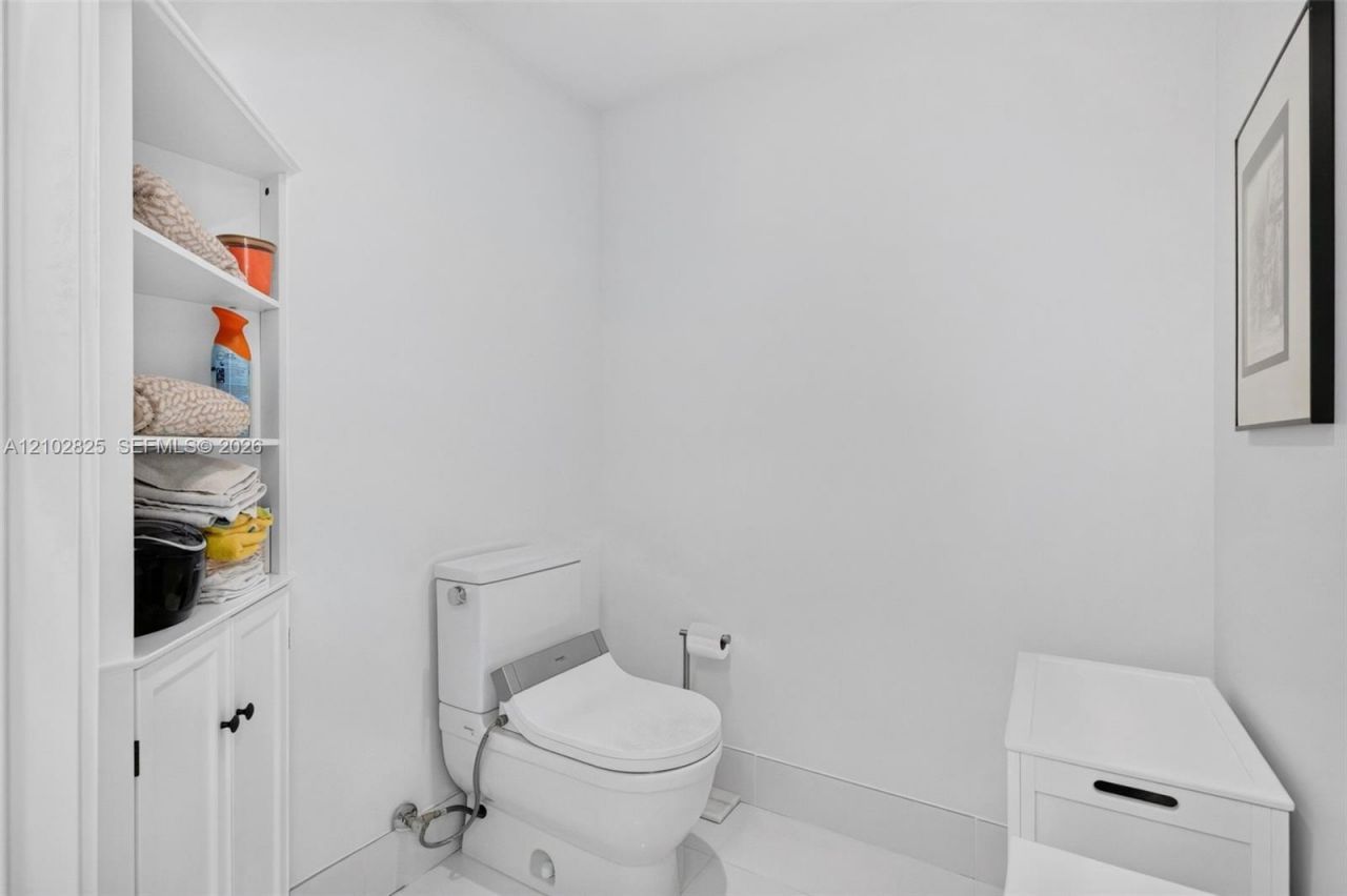 330 Sunny Isles Blvd, Unit 5-807, Sunny Isles Beach, FL 33160 Photo