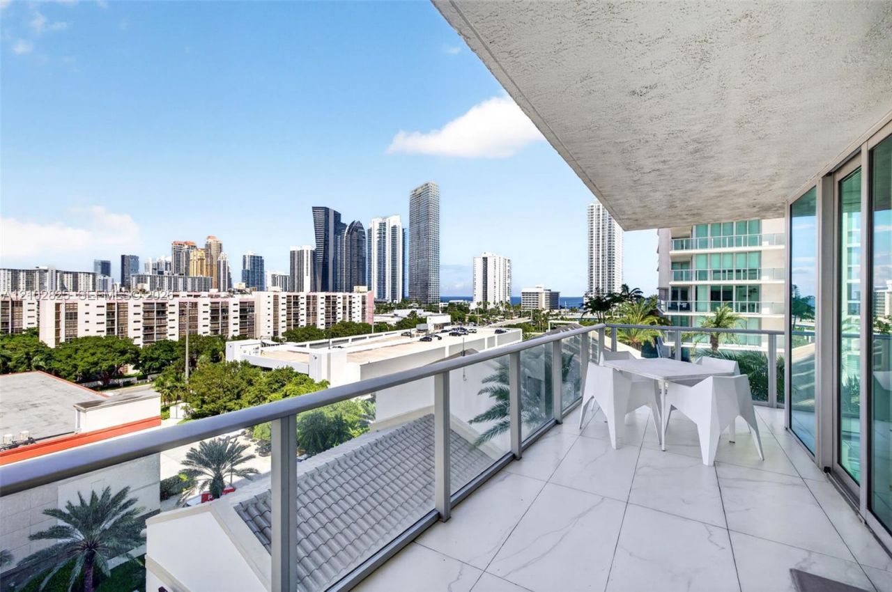 330 Sunny Isles Blvd, Unit 5-807, Sunny Isles Beach, FL 33160 Photo
