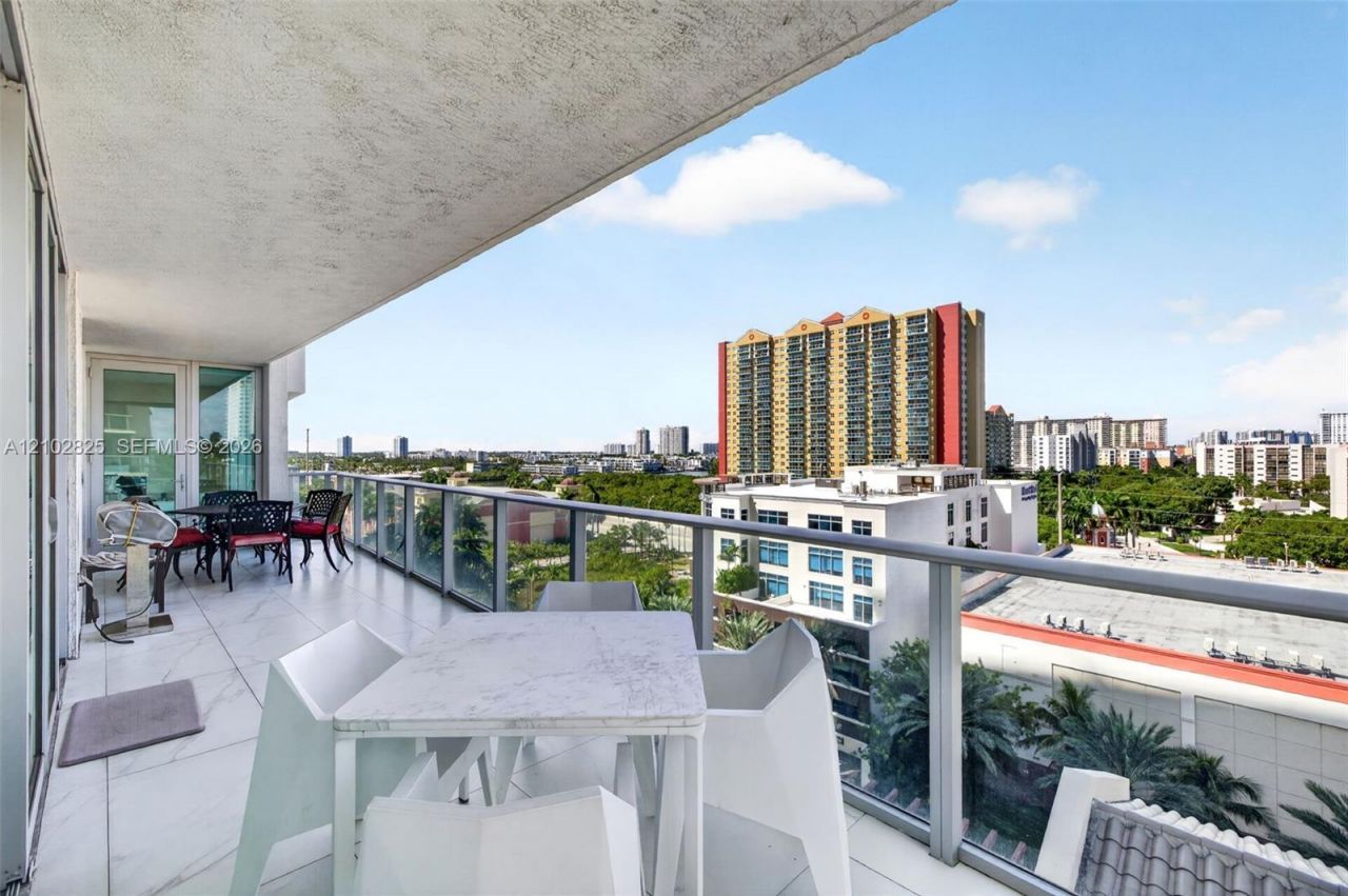 330 Sunny Isles Blvd, Unit 5-807, Sunny Isles Beach, FL 33160 Photo