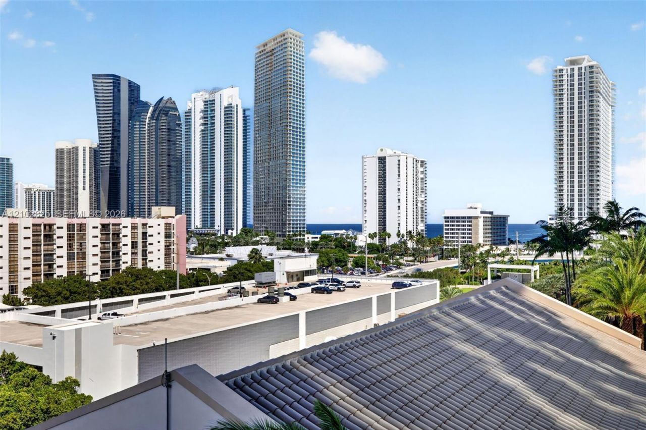 330 Sunny Isles Blvd, Unit 5-807, Sunny Isles Beach, FL 33160 Photo