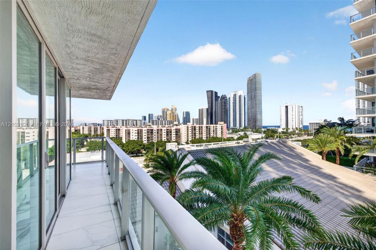 330 Sunny Isles Blvd, Unit 5-807, Sunny Isles Beach, FL 33160 Photo