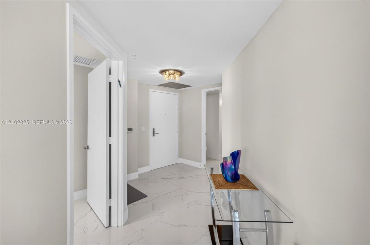 330 Sunny Isles Blvd, Unit 5-807, Sunny Isles Beach, FL 33160 Photo