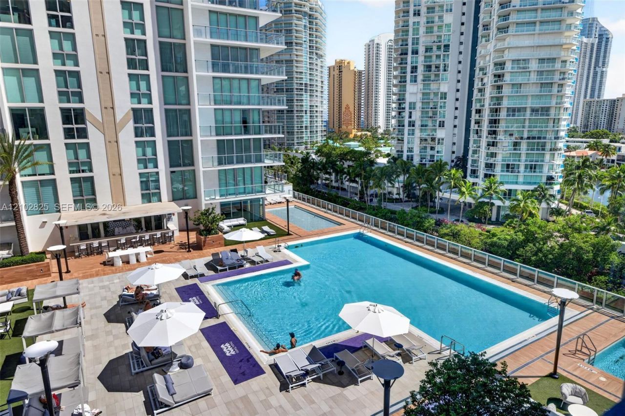 330 Sunny Isles Blvd, Unit 5-807, Sunny Isles Beach, FL 33160 Photo