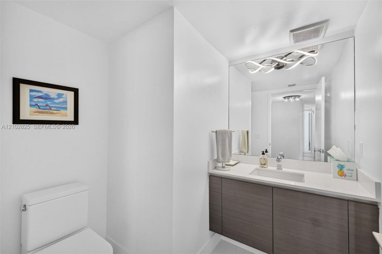 330 Sunny Isles Blvd, Unit 5-807, Sunny Isles Beach, FL 33160 Photo