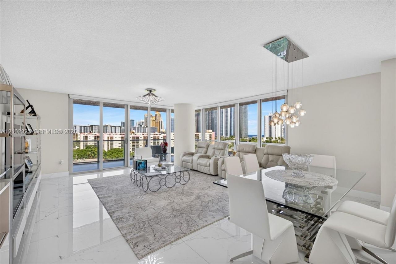 330 Sunny Isles Blvd, Unit 5-807, Sunny Isles Beach, FL 33160 Photo