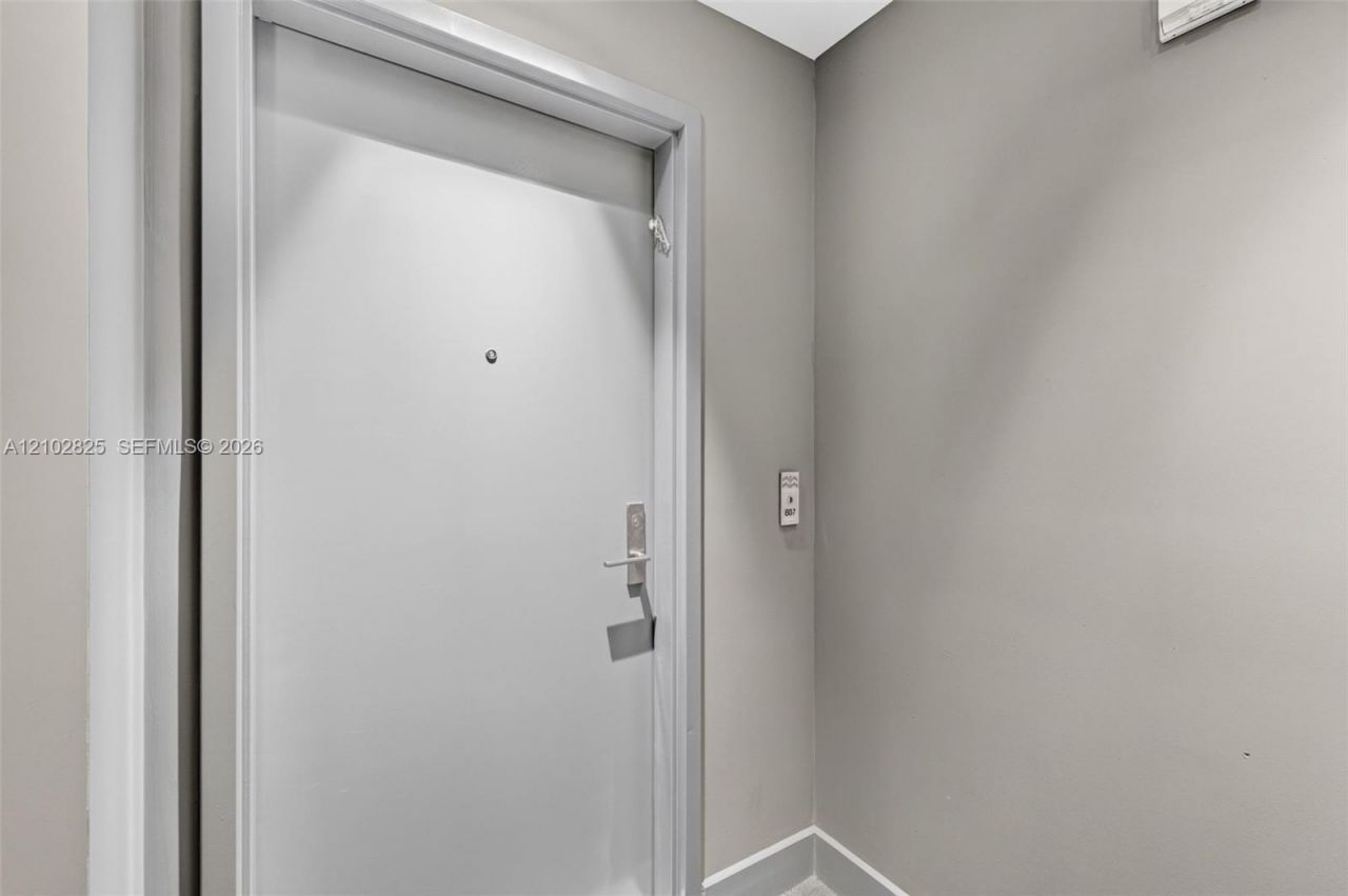330 Sunny Isles Blvd, Unit 5-807, Sunny Isles Beach, FL 33160 Photo