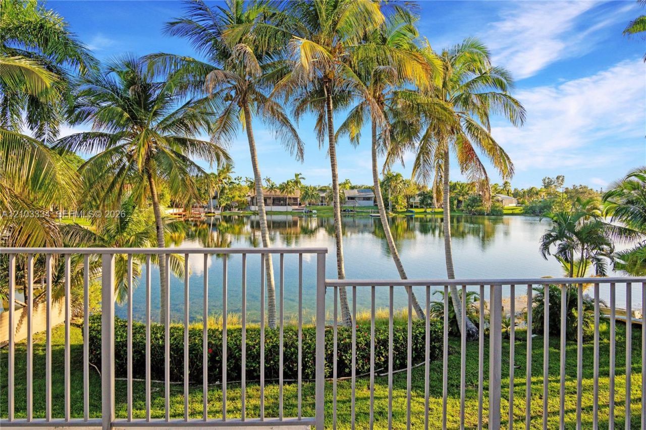 7914 SW 199th Ter, Cutler Bay, FL 33189 Photo
