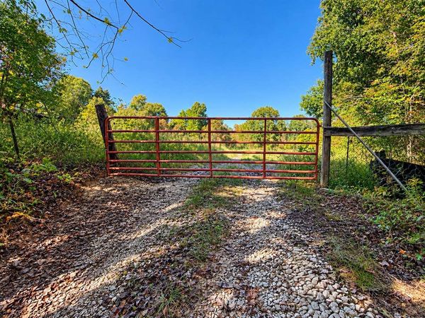 0 E G Nash Road , Roundhill, KY 42275