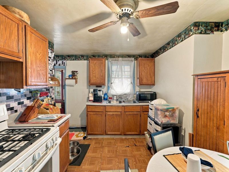 595 S Waverly Street, Columbus, OH 43213 Photo 5