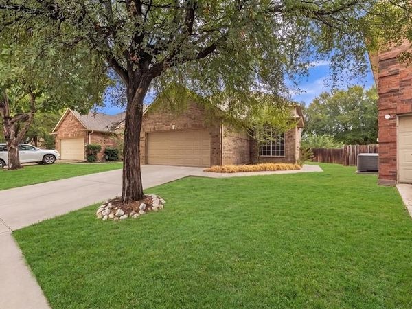 5448 Pecan Creek Circle, Fort Worth, TX 76244