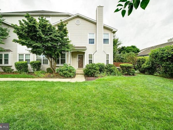 8006 SPRUCE MILL DR , YARDLEY, PA 19067