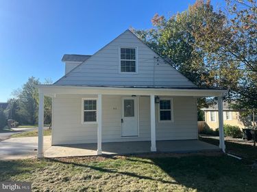 343 BANKS FORT ROAD , STRASBURG, VA 22657