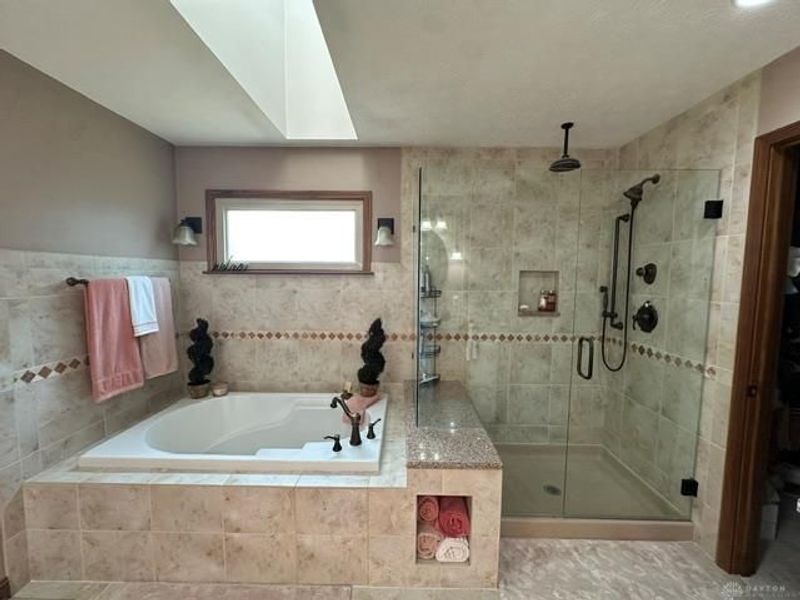 2273 Hunters Ridge Boulevard, Beavercreek, OH 45434 Photo 18