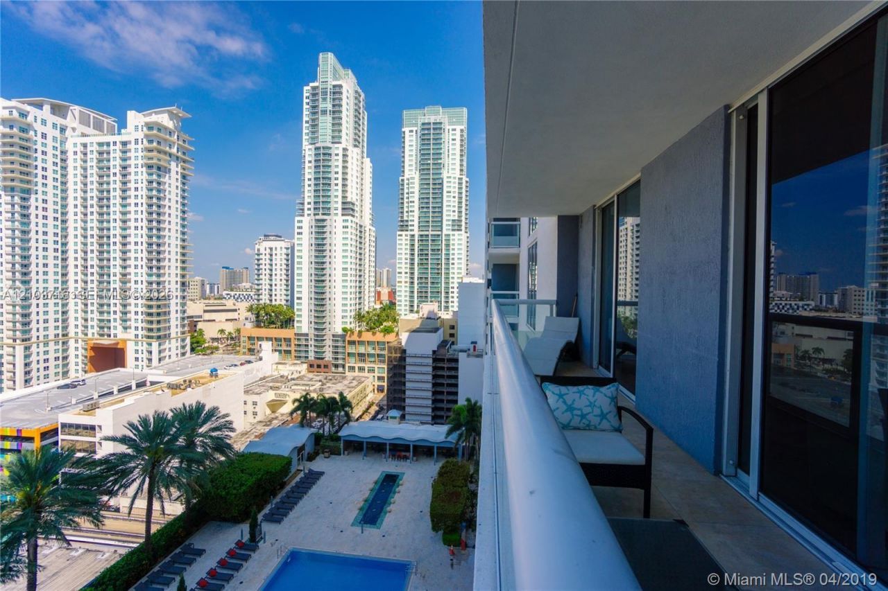 50 Biscayne Blvd , Unit 1807, Miami, FL 33132 Photo