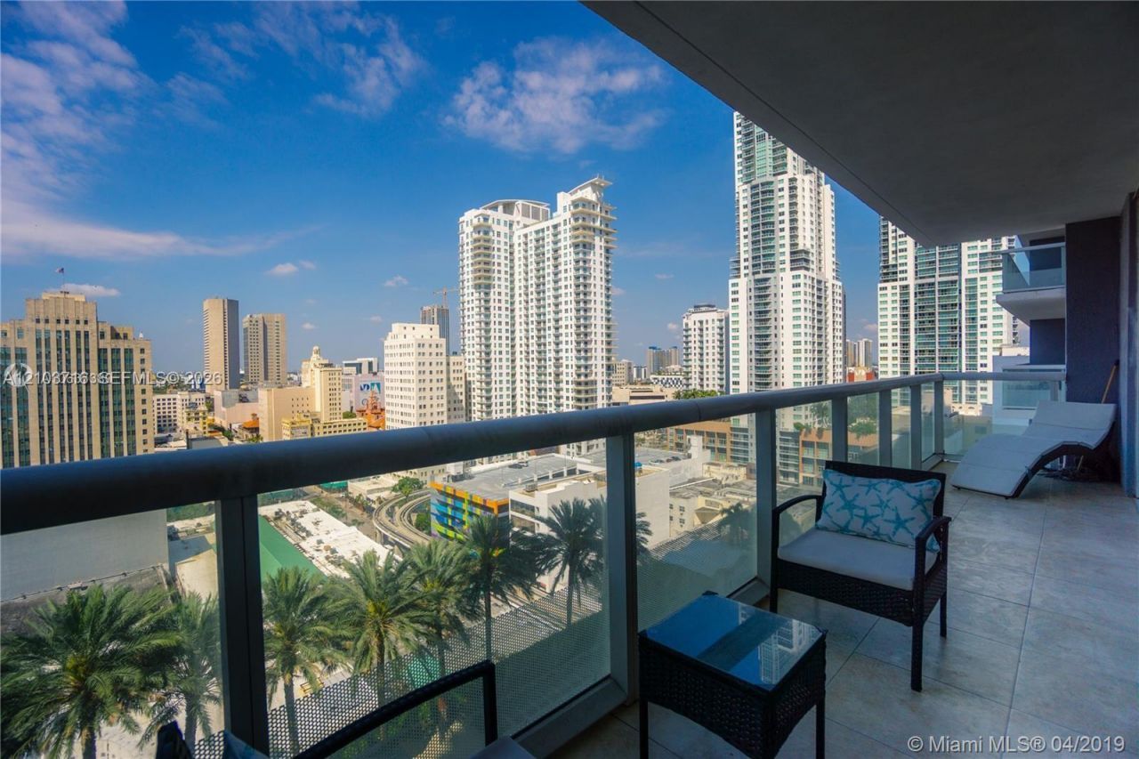 50 Biscayne Blvd , Unit 1807, Miami, FL 33132 Photo