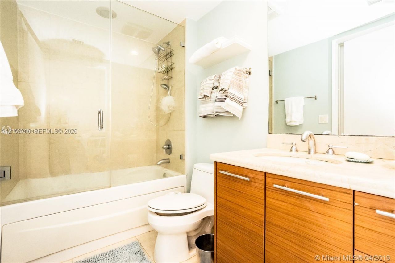 50 Biscayne Blvd , Unit 1807, Miami, FL 33132 Photo