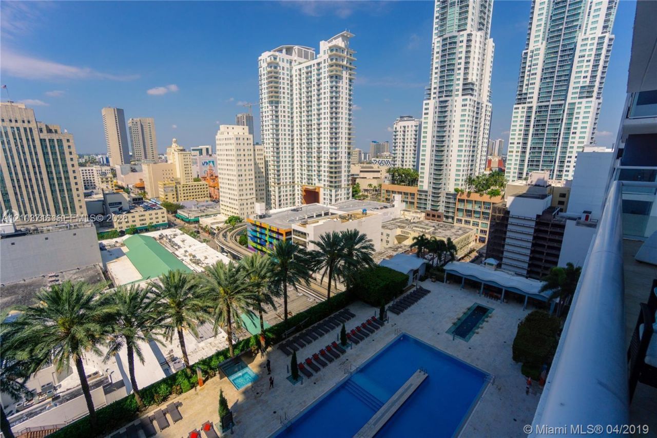 50 Biscayne Blvd , Unit 1807, Miami, FL 33132 Photo