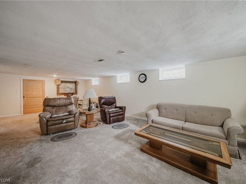 7435 Nethersole Drive, Middleburg Heights, OH 44130 Photo 17