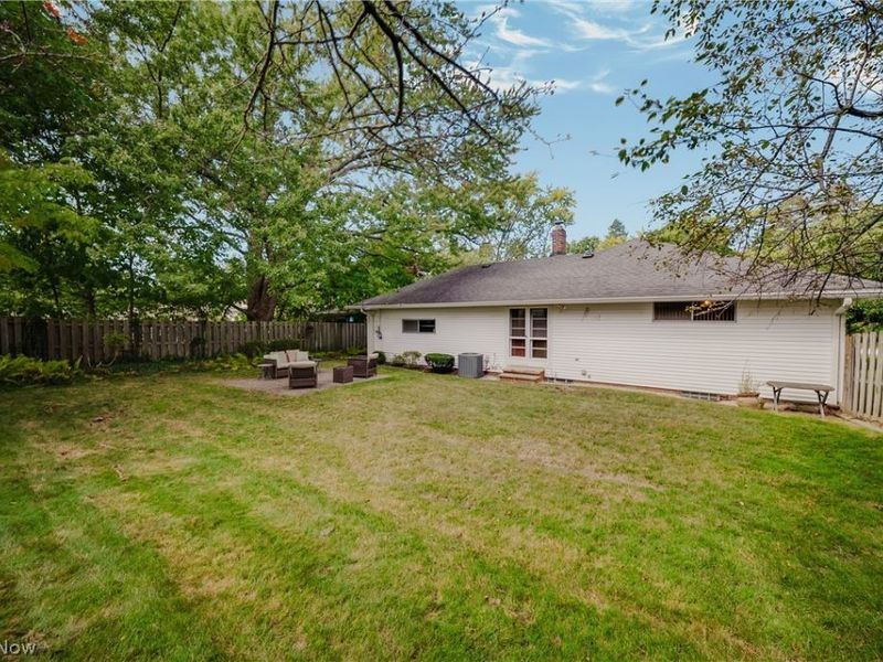 7435 Nethersole Drive, Middleburg Heights, OH 44130 Photo 33