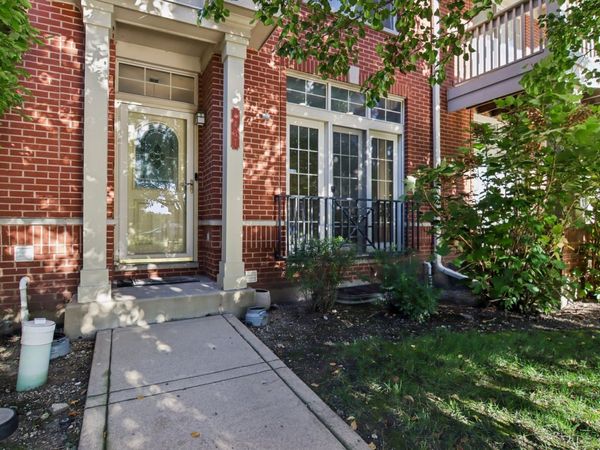 8437 Callie Avenue, Morton Grove, IL 60053