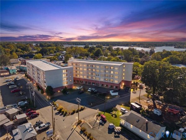 103 Irving Avenue, Unit 203, Colonial Beach, VA 22443