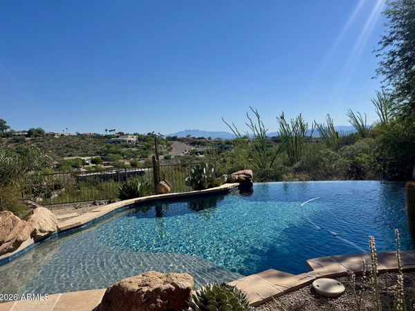 16210 N EDGEWATER Drive, Fountain Hills, AZ 85268