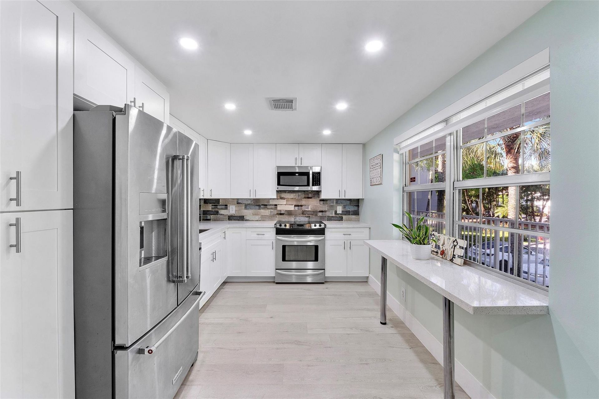 4261 W Palm Aire Drive, Unit 203, Pompano Beach, FL 33069 Photo