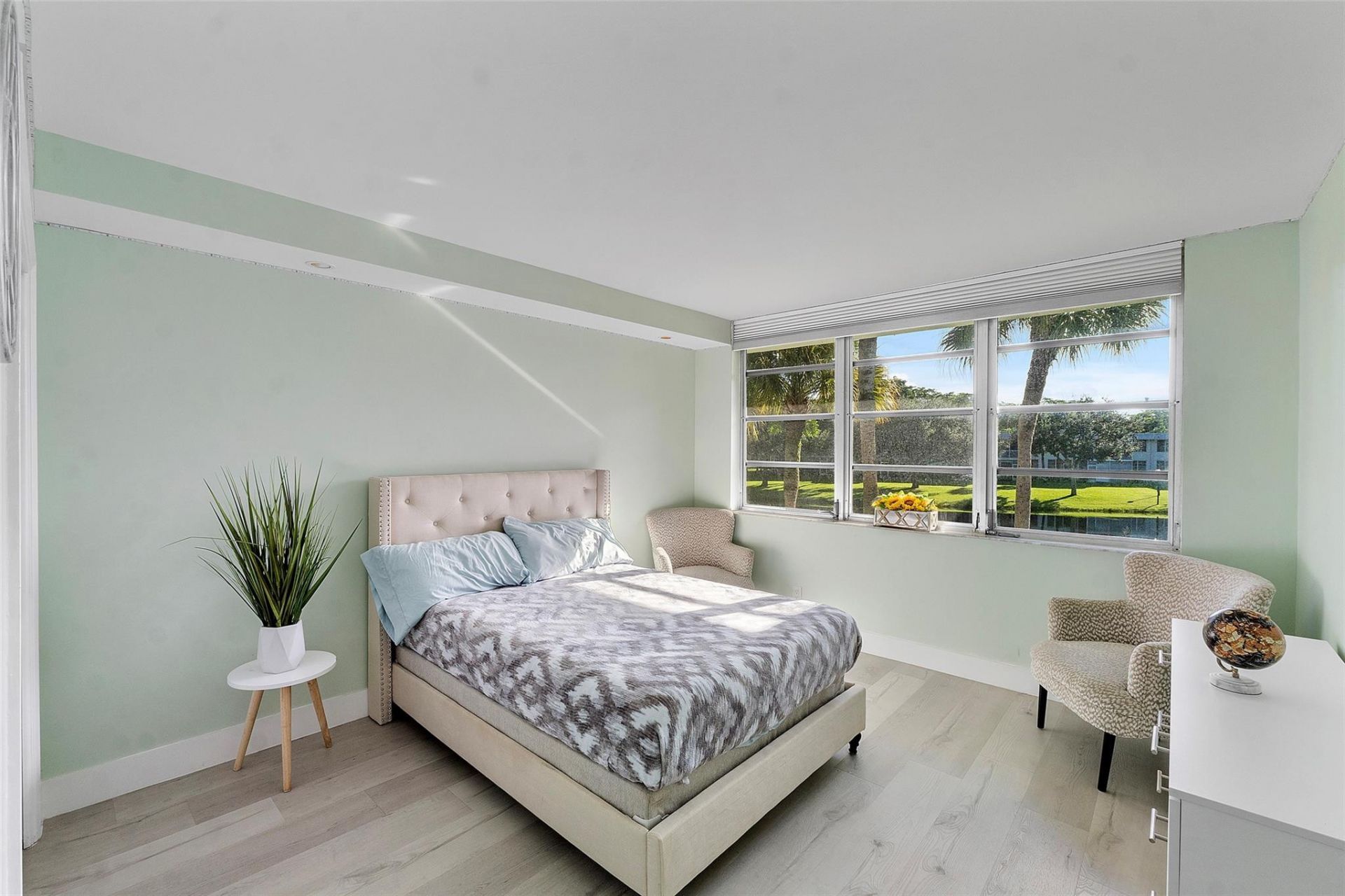 4261 W Palm Aire Drive, Unit 203, Pompano Beach, FL 33069 Photo