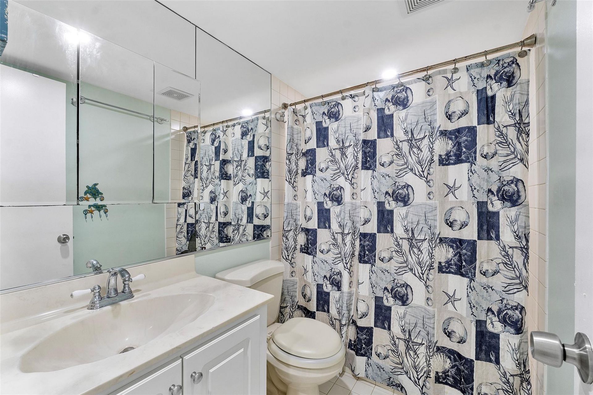 4261 W Palm Aire Drive, Unit 203, Pompano Beach, FL 33069 Photo