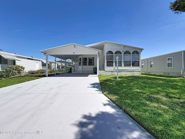 646 Periwinkle Circle , Barefoot Bay, FL 32976