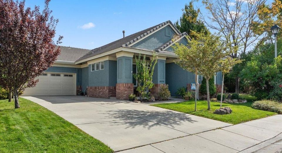 10170 Buckeye Court, Reno, NV 89521 Photo