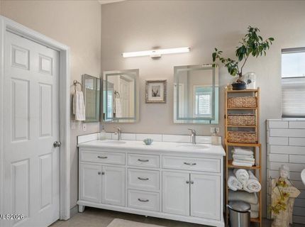 10170 Buckeye Court, Reno, NV 89521 Photo