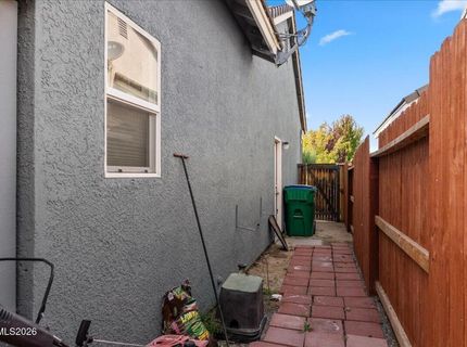 10170 Buckeye Court, Reno, NV 89521 Photo