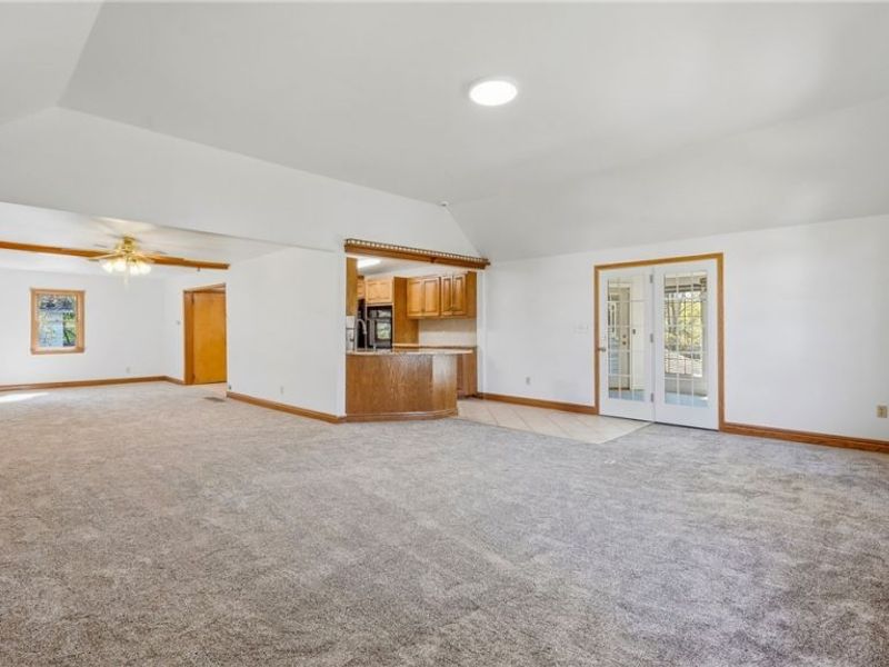 668 Hazelton Street, Masury, OH 44438 Photo 12