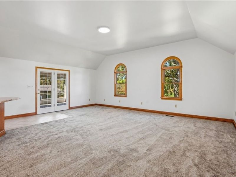 668 Hazelton Street, Masury, OH 44438 Photo 13