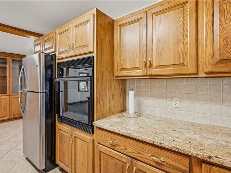 668 Hazelton Street, Masury, OH 44438 Photo 15