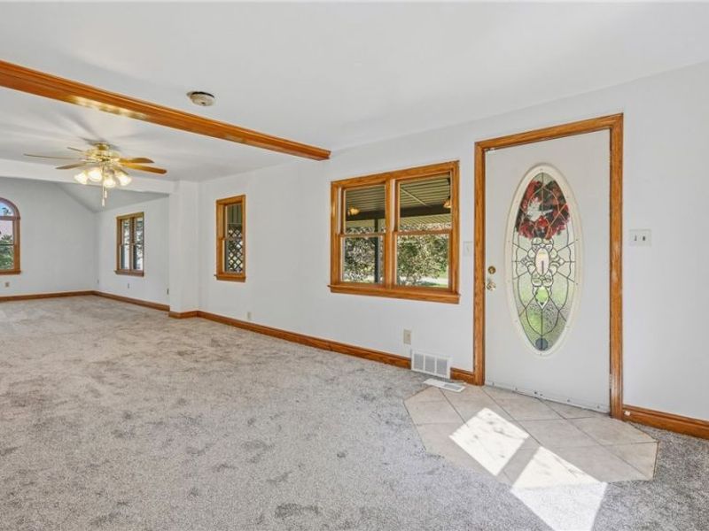 668 Hazelton Street, Masury, OH 44438 Photo 8