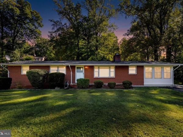 9707 CREST HILL ROAD, MARSHALL, VA 20115