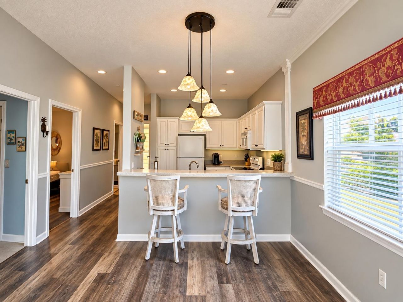 2490 Coastline Ct. Photo 10