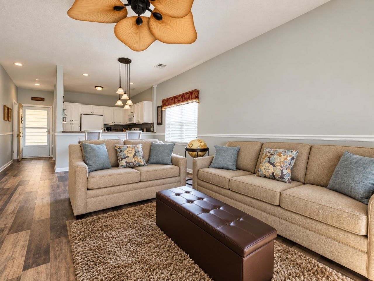 2490 Coastline Ct. Photo 13